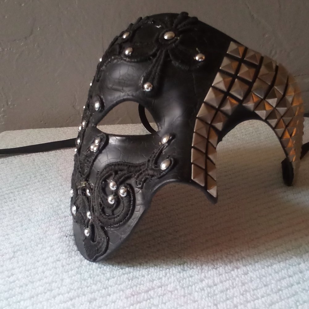 Mask